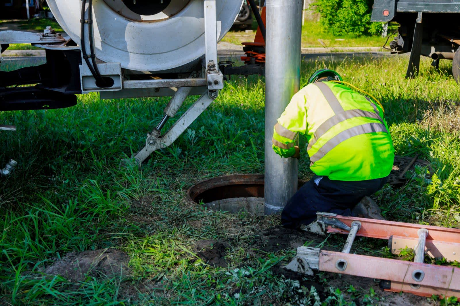 Why You Should leave Blocked Drains to an Expert